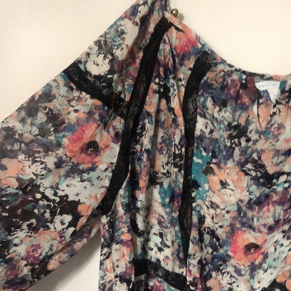 ⚫️ BOUTIQUE boho top retails 40 new​​ - Picture 2 of 8